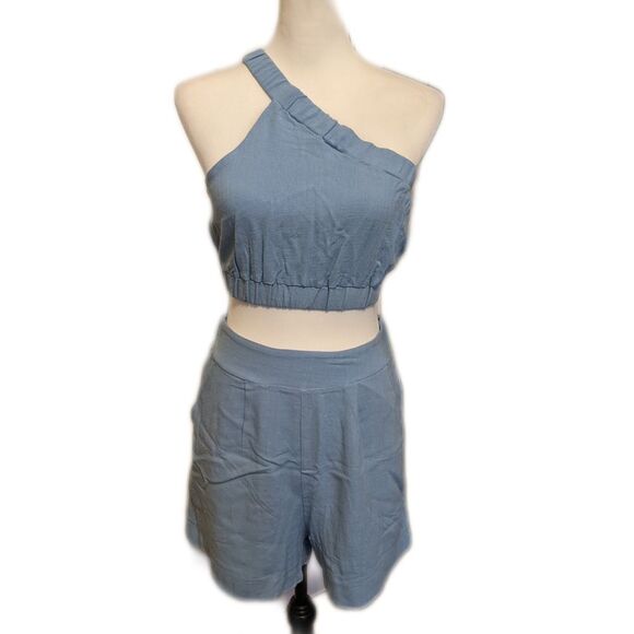 ReoRia NWT cornflower dusty blue 2pc halter top & shorts, linen blend, size S - Picture 1 of 9